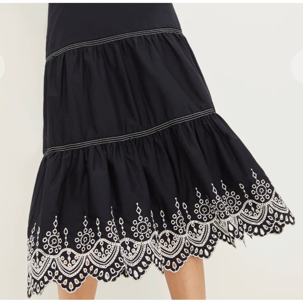 Veronica Beard Amaia Eyelet 100% cotton dress.  Size medium. - Picture 3 of 4